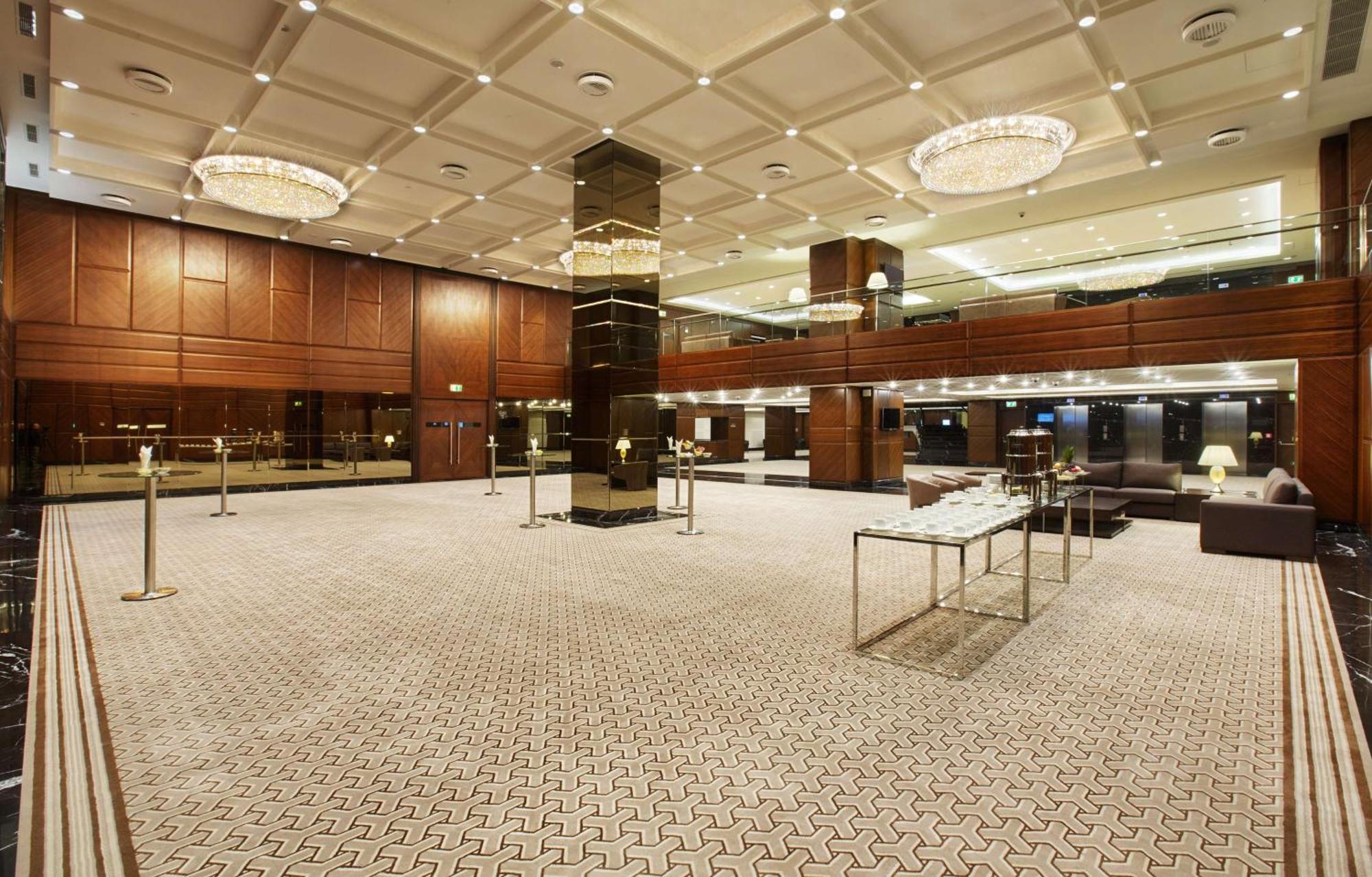 Doubletree By Hilton Istanbul-Avcilar — Photos 1